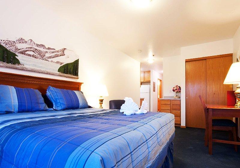 Frontier Suites Hotel In Juneau Kültér fotó